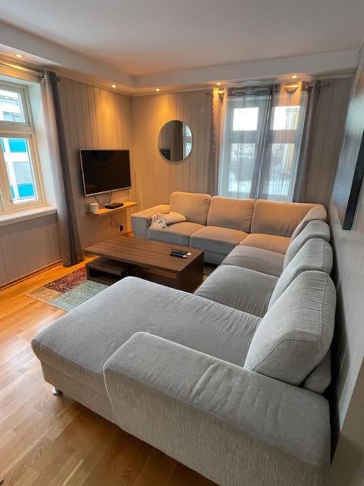 Skjomtind - Modern Apartment With Free Parking Narvik Exteriör bild